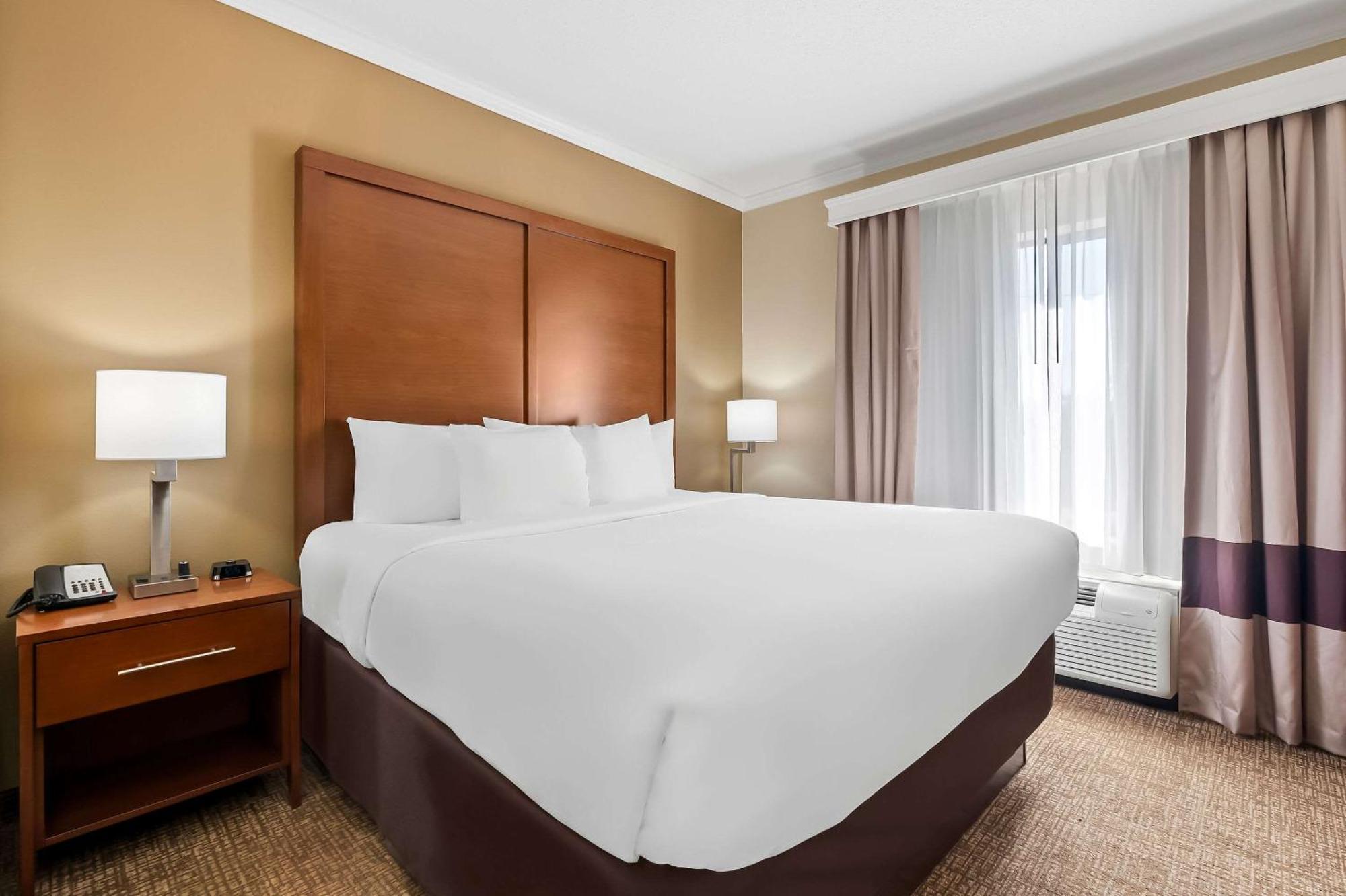 Comfort Suites Panama City Near Tyndall Afb Kültér fotó