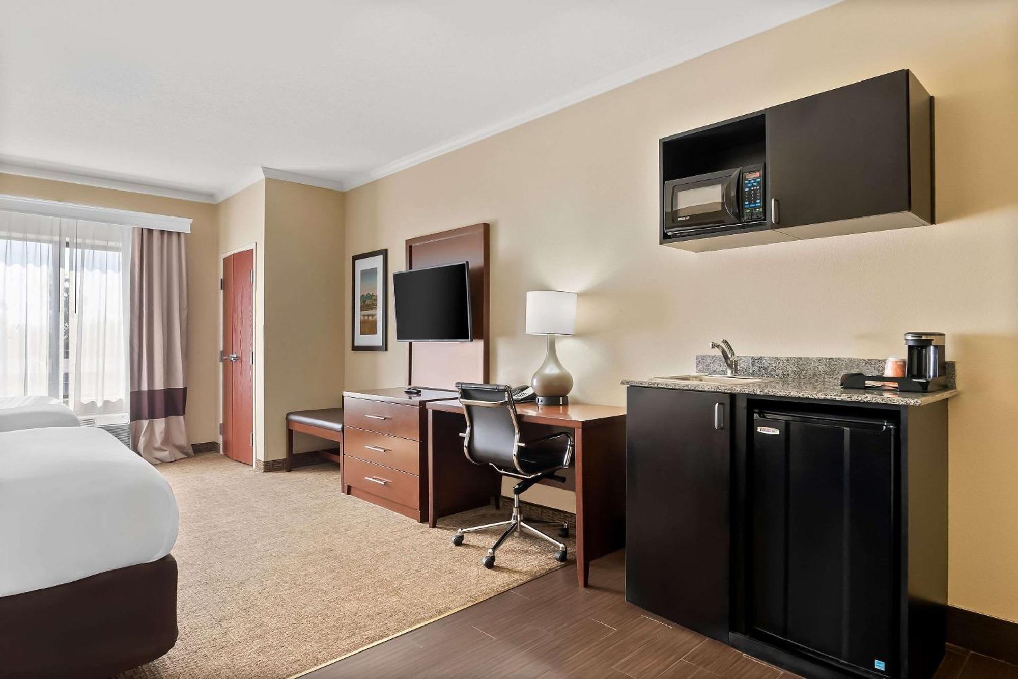 Comfort Suites Panama City Near Tyndall Afb Kültér fotó