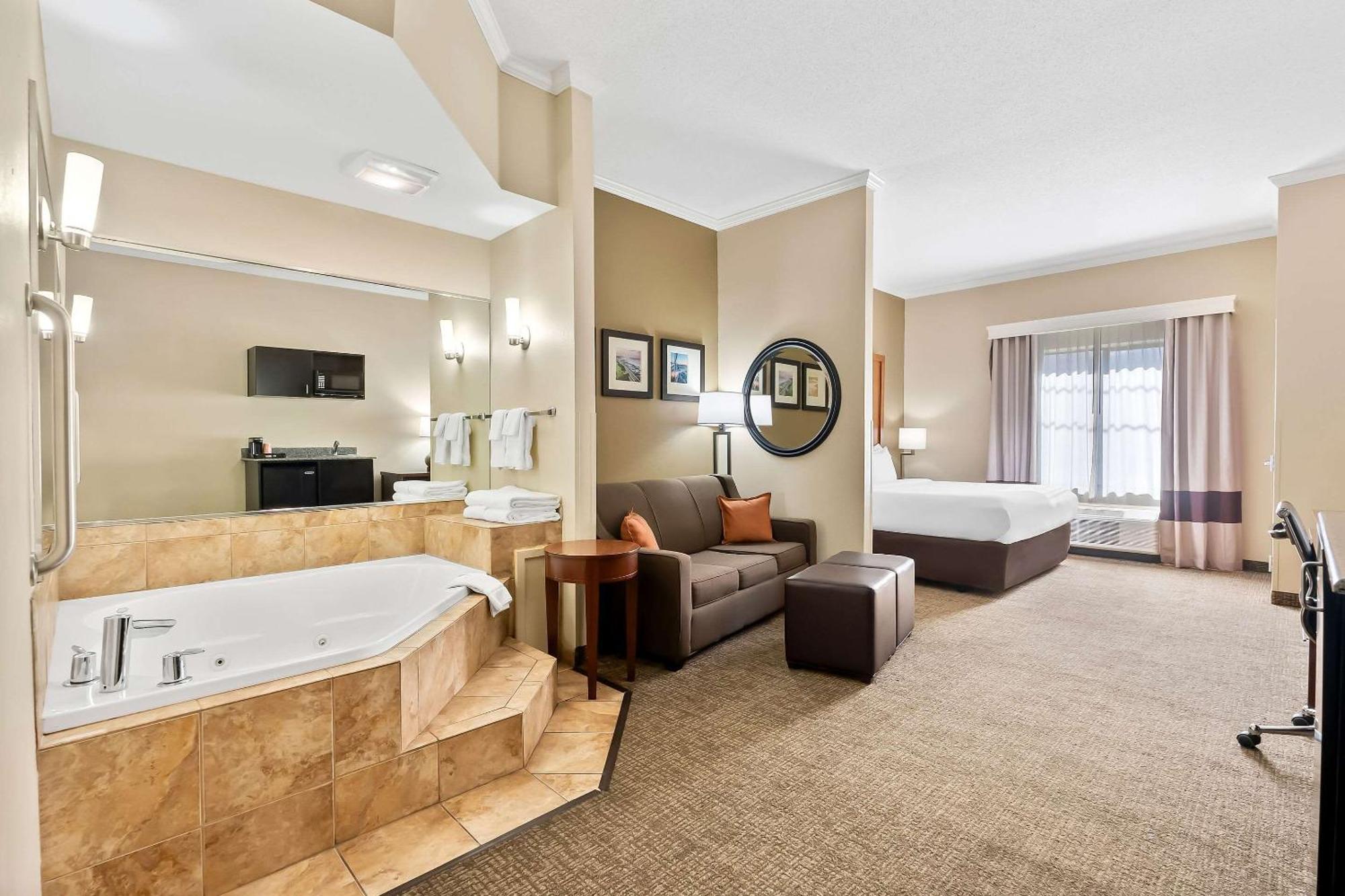 Comfort Suites Panama City Near Tyndall Afb Kültér fotó