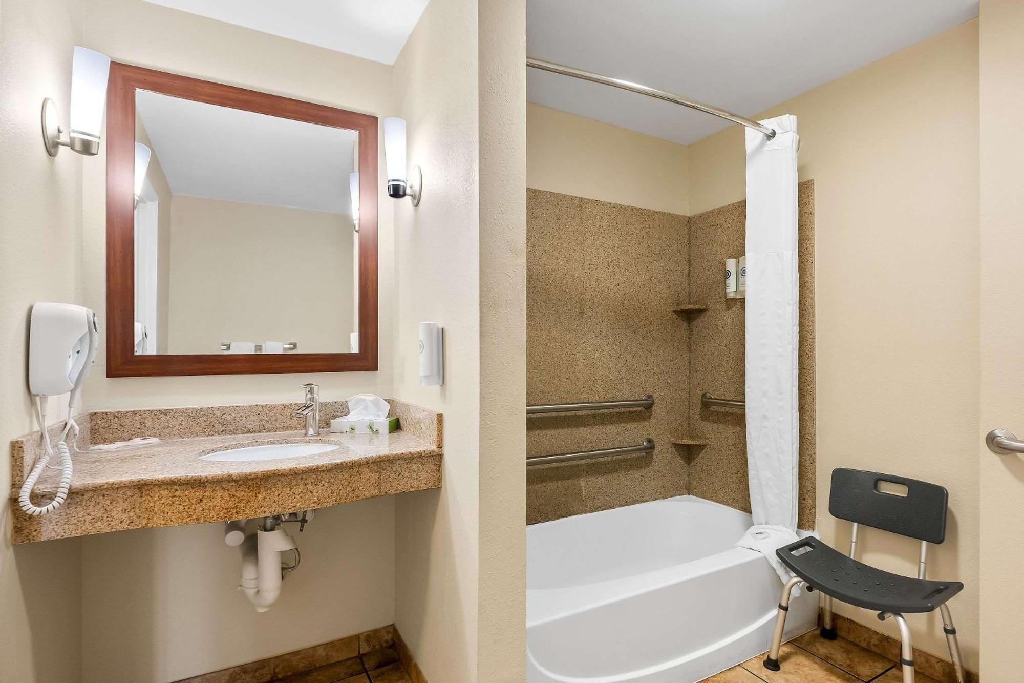 Comfort Suites Panama City Near Tyndall Afb Kültér fotó